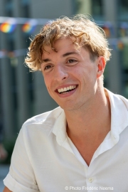 Björn  Seeliger (White Shirt) during an interview with Expressen’s reporter Robert Börjesson at the Univertisty of California in Berkeley, CA, on September 19, 2023. Björn Markus Seeliger is a Swedish swimmer who holds the Swedish record for 50 m backstroke.