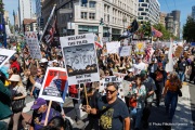 “No Kings” protests drew thousands of people in San Francisco, CA,  on March 27, 2026, as part of a nationwide day of action opposing President Donald Trump’s administration. The rallies were among thousands held across the United States, with demonstrators raising concerns about what they describe as threats to free speech, voting rights, and the war in Iran.