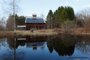 Steve Webster\'s barn with the solar panels  in Underhill, VT, on April 5, 2010.